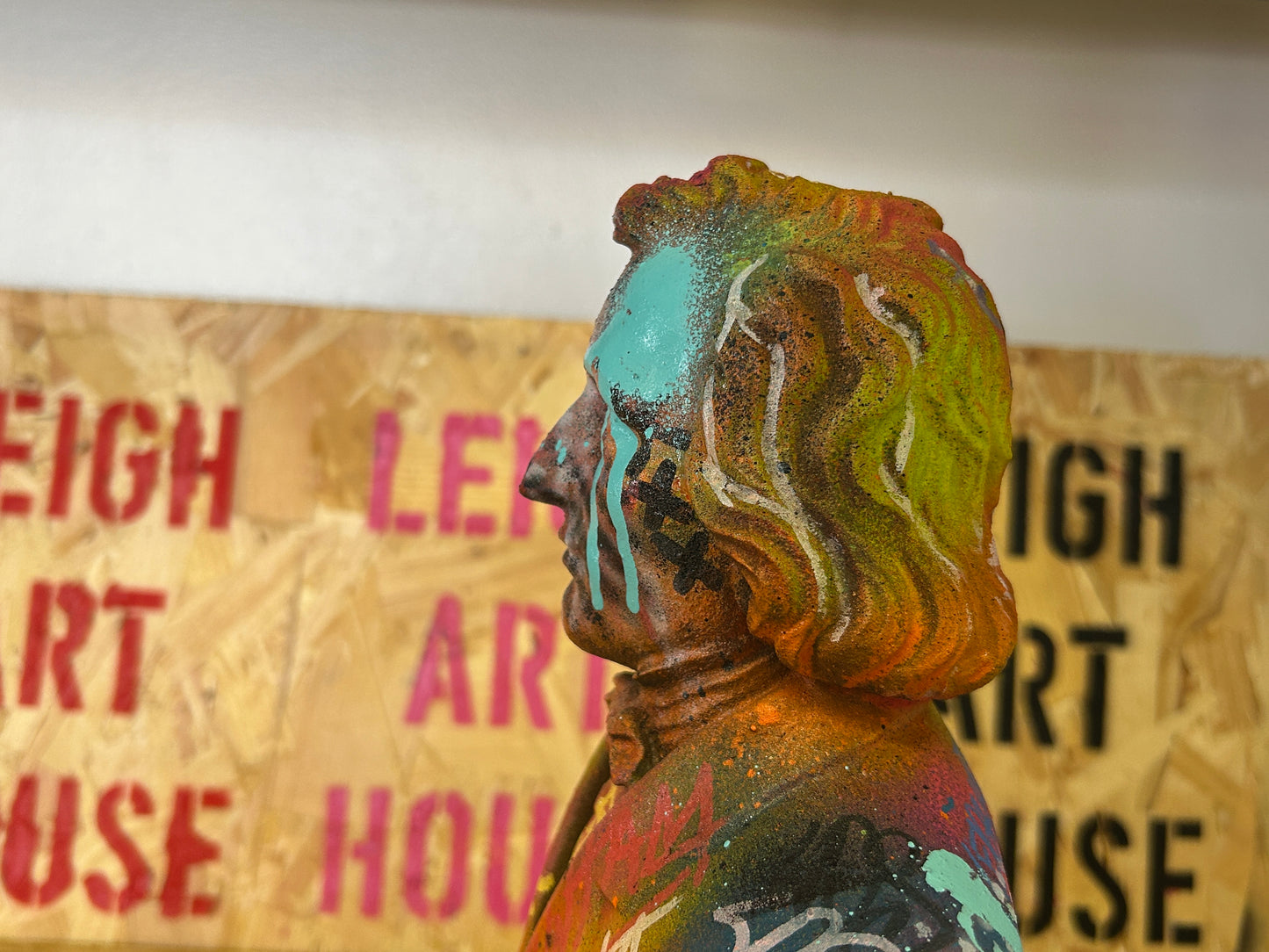 1/1 Colourful Dip Artistic Bust Sculpture 28cm