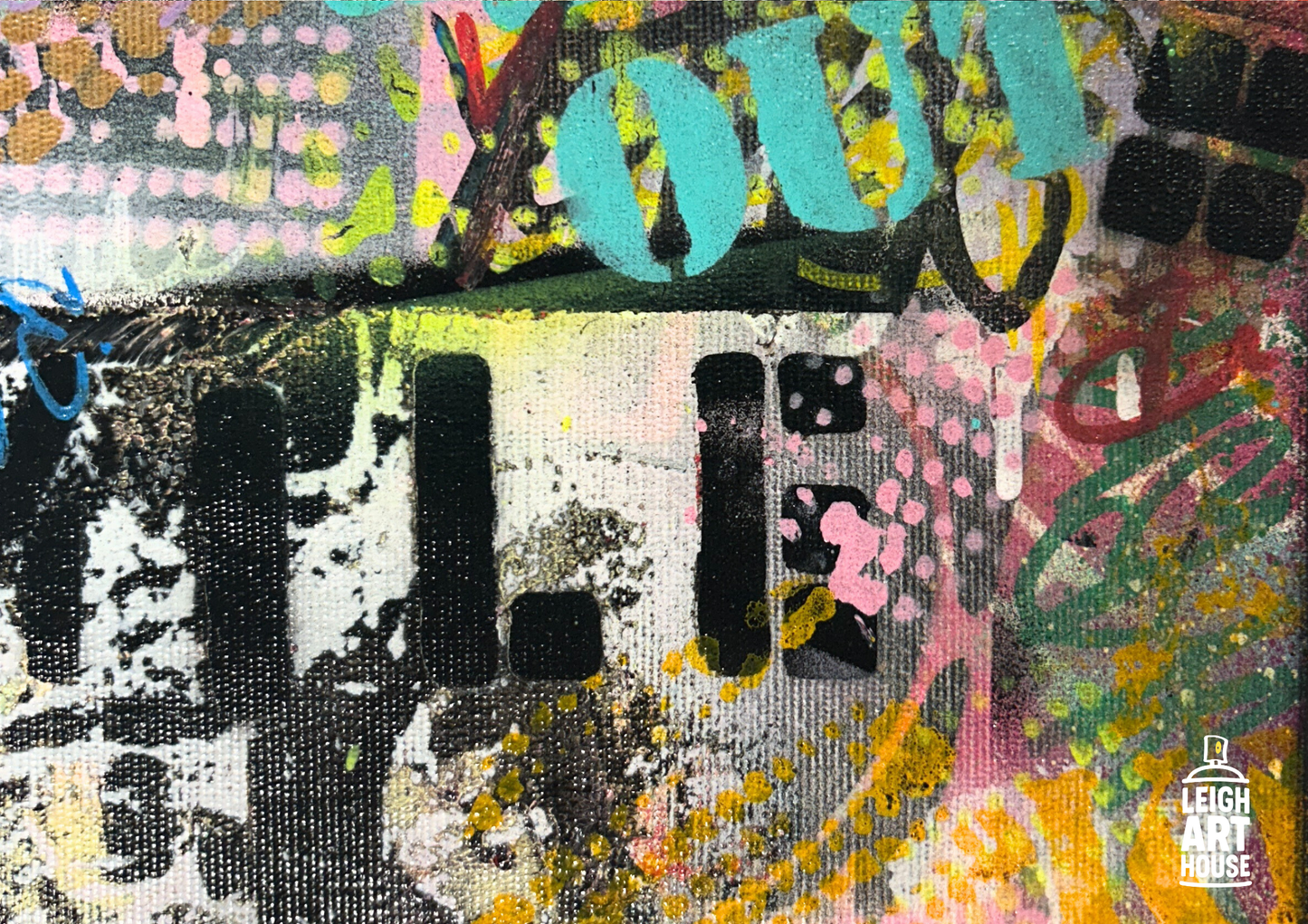 Vintage Smile Spray Painted Canvas 30x25cm