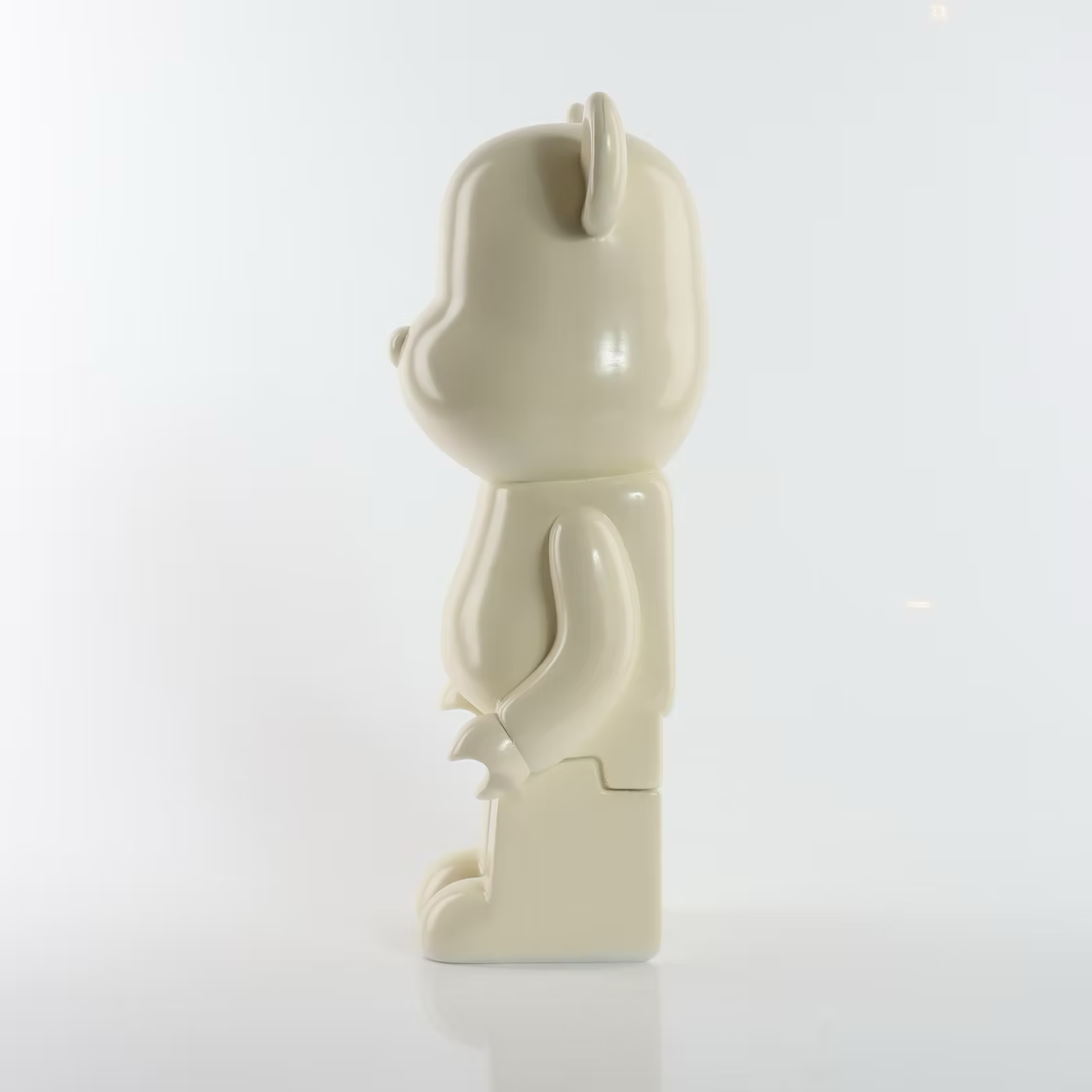 Almond Bear 28cm